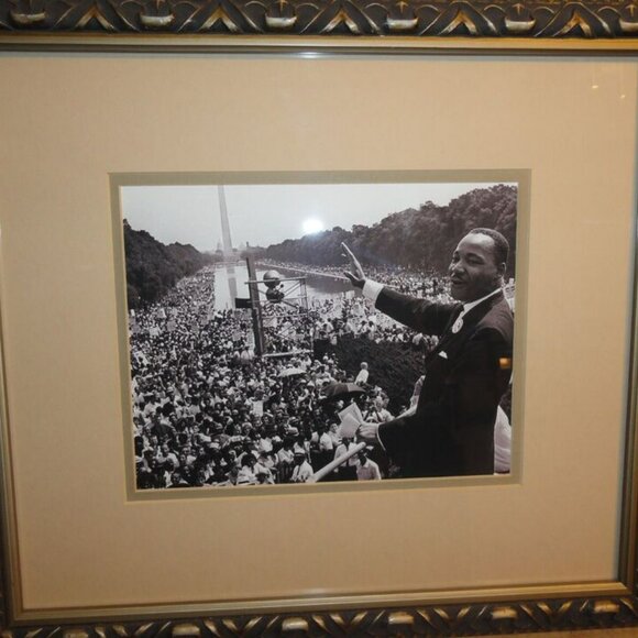 sz17x15 VINTAGE GOLD FRAMED DR. MARTIN LUTHER KING JR. MLK B&W PHOTO LD 2748 - Picture 1 of 10